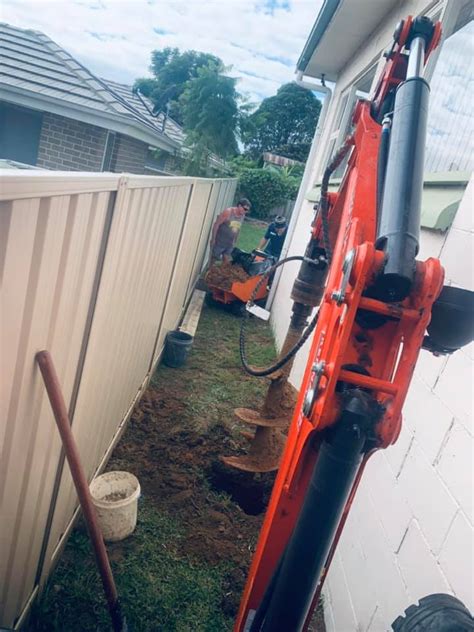 mini excavation wollongong|Earthmoving Contractor Hire Company .